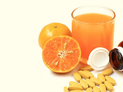 Perché la vitamina C combatte il Cancro così bene